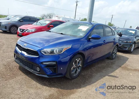 2021 Kia Forte Lxs z USA, uszkodzony, nr VIN 3KPF24AD5ME384836